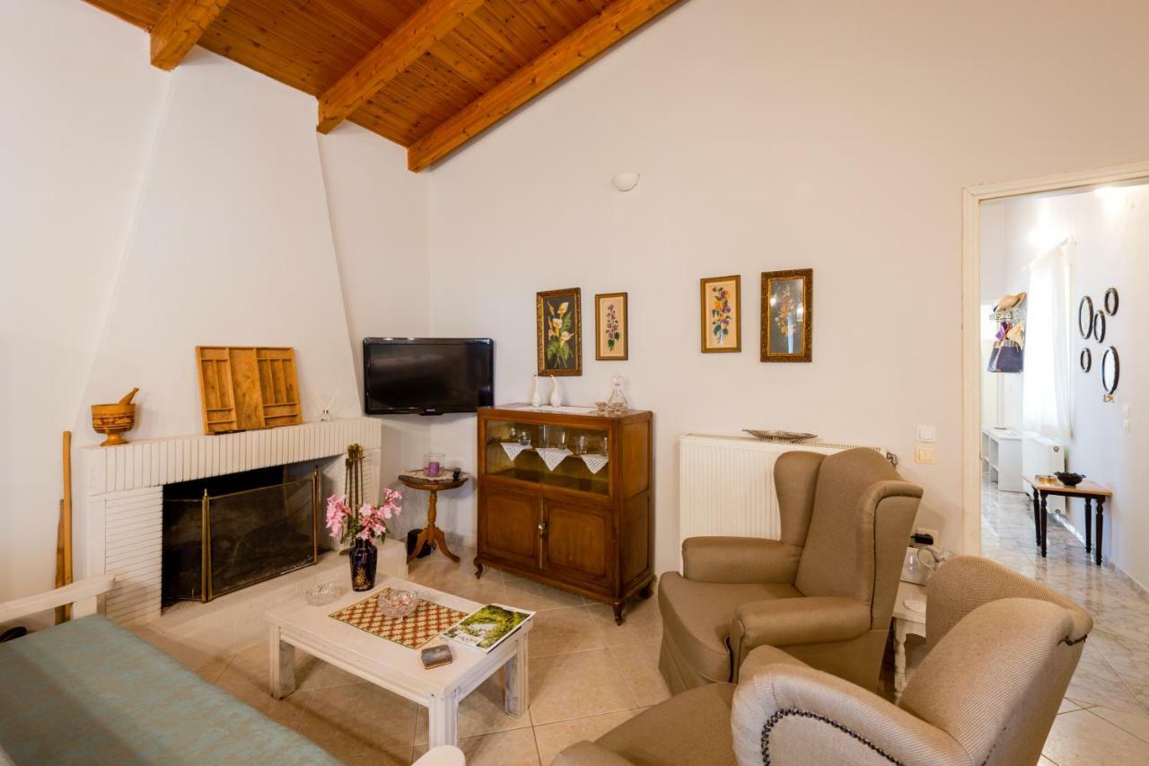 Kiko, The Coastline House Villa Káto Achaḯa Ngoại thất bức ảnh
